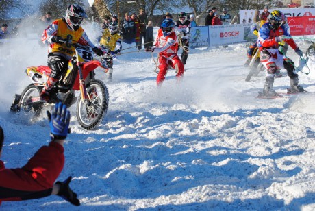 Motoskijöring Rodná 2011 (20)