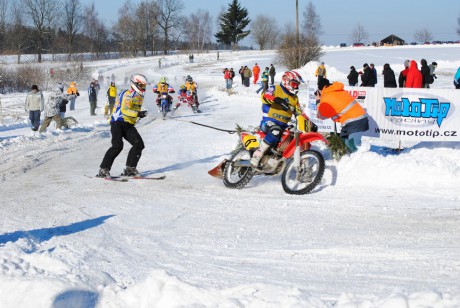 Motoskijöring Rodná 2011 (27)