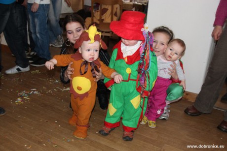 Dětský karneval 2012 (21)