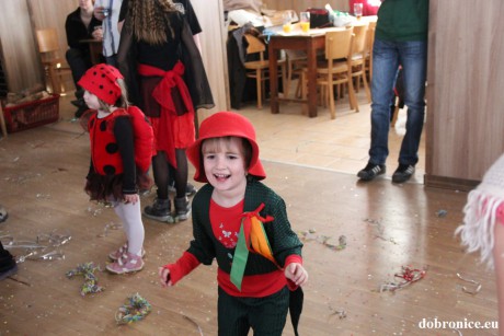Dětský karneval 2013 (74)