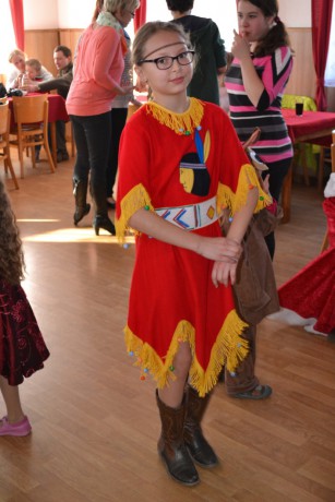 Dětský karneval 2015 (2)