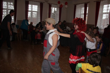 Dětský karneval 2016 (74)