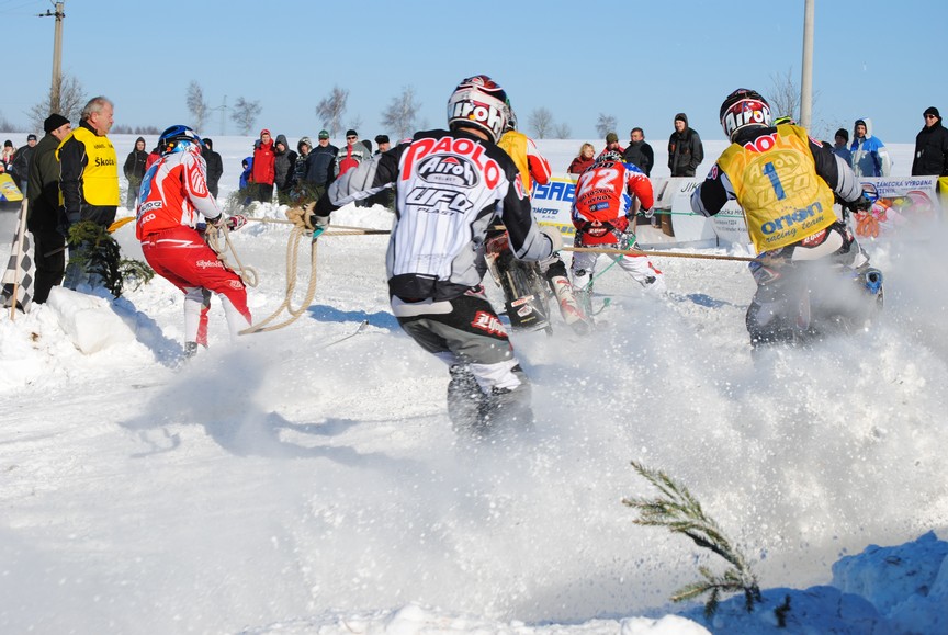 Motoskijöring Rodná 2011 (28)