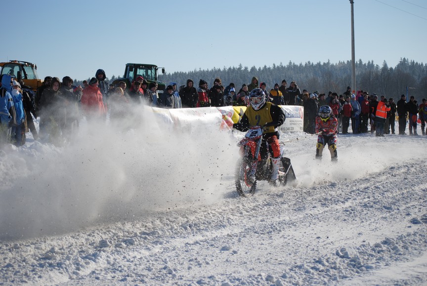 Motoskijöring Rodná 2011 (38)