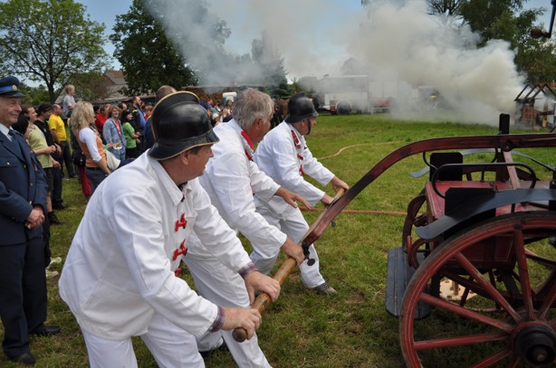 Hasičská soutěž Nová Ves 2011 (38)