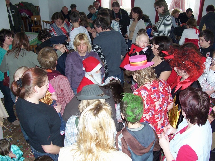 Dětský karneval 2009 (9).JPG
