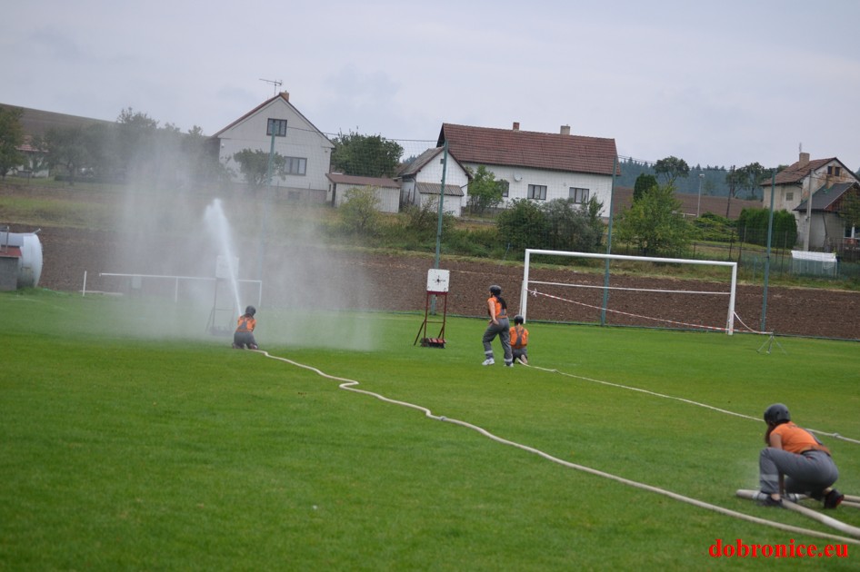 Hasičská soutěž Hrusice září 2012 (120)