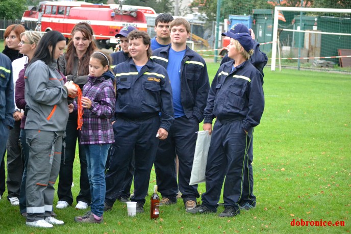 Hasičská soutěž Hrusice září 2012 (130)